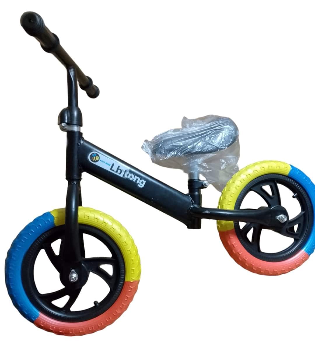 Gray helmet for bikers